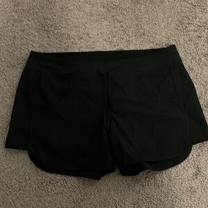 Magellan Black athletic shorts size large